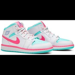 Nike Air Jordan 1 Mid GS 'Digital Pink'